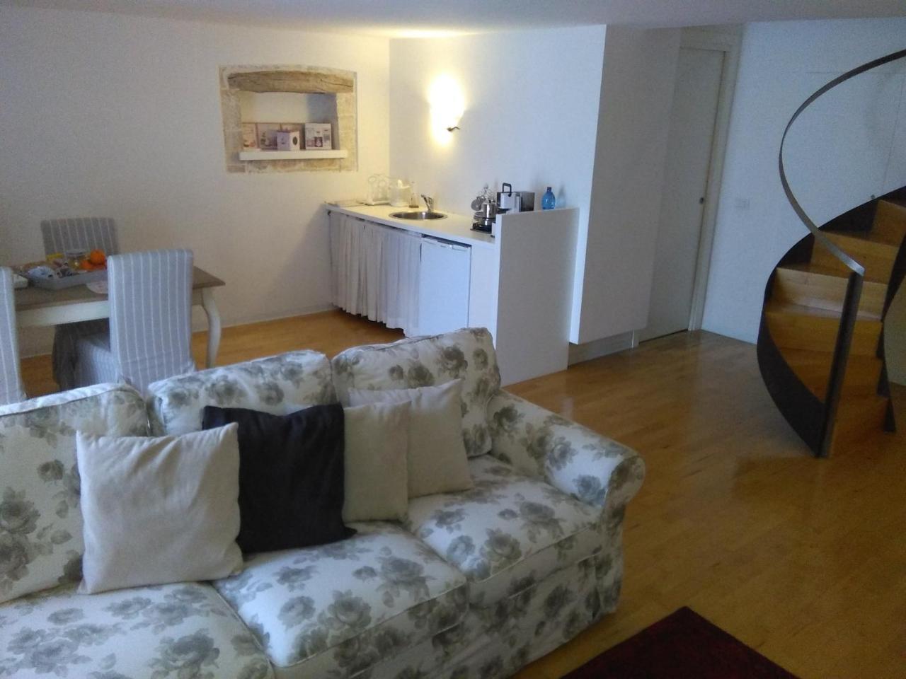 Arcobello Suite Rooms 卡斯特拉纳格罗泰 外观 照片
